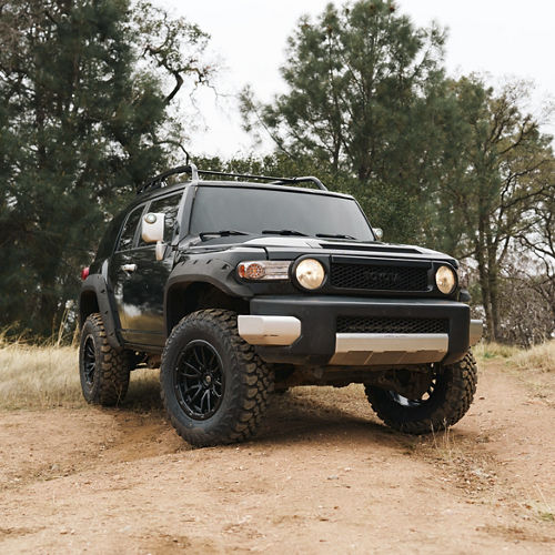 2010 Toyota FJ Cruiser - Fuel SHOK - Blue | Fuel Off-Road Wheels